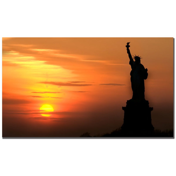 Trademark Fine Art Tammy Davison 'Lady Liberty at Sunset' Canvas Art, 14x24 TD019-C1424GG